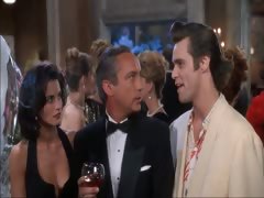 Courteney Cox – Ace Ventura Pet Detective